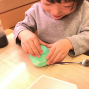 「美味しそう！」【こどもの笑顔あふれるおいしい食卓風景】写真コンテスト！「年末年始を感じる食卓に、子どもの笑顔を咲かせよう♪」の投稿画像