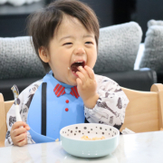 「炊き込みご飯」【こどもの笑顔あふれるおいしい食卓風景】写真コンテスト！「年末年始を感じる食卓に、子どもの笑顔を咲かせよう♪」の投稿画像