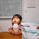 5月から幼稚園に入る予定の娘🌸なにげなく平均身長体重しらべてみたら うちの子小柄な方で(&macr;･&omega;･&macr;)気にする程では無いけど4月生まれなのに&hellip;(&acute;･&times;･`)私3月生まれだけど常に背の順後ろだったのに&hellip;のInstagram画像