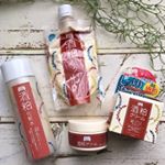 **Mattくんも愛用のワフードメイド　酒粕シリーズ 使ってみました🙌✨*個人的な感想ですが、、これめっちゃいい😆💓*画像１枚目左が化粧水、上がパック、下がクリーム&hellip;のInstagram画像