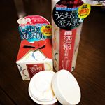 今回もお試しさせていただきました！乾燥で顔の皮がむけてきたところだったからありがたい😻この季節このシリーズ好きだわぁ〜🎶 #pdc #ワフードメイド #wafoodmade #酒粕化粧水 #酒&hellip;のInstagram画像