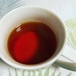 香りが豊かで、味もフルーティーでとても飲みやすい！ノンカフェインだし、美味しいから寝る前にも飲んでねたらぐっすりでした！#タイガールイボスティー #ルイボスティー #プレミアムルイボスティー #オーガ&hellip;のInstagram画像