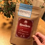 ルイボスティーは、もうここ5年は飲んでる。最近は750mlを作って会社で飲んでます。今回お試ししたのは、#タイガールイボスティー🌿ルイボスティーならではの、鮮やかな色と香りに癒されました。&hellip;のInstagram画像