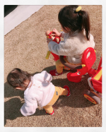 ..ず〜っと仲良しな姉妹👧👶で居てね(&bull;^u^&bull;)💗..#愛の木に願いを #メリーチョコレート #monipla #mary_fanのInstagram画像