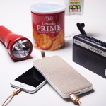 災害用品の見直しを毎年2月にしてます。今年はモバイルバッテリーをオウルテックさんよりモニターさせていただきましたので防災用品に加えてみました。重さ、充電回数共に良きでした。手触りも良くて馴染みやすい。&hellip;のInstagram画像