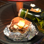 きのこのホイル焼きにオリーブオイルを使いました😊オリーブオイル独特の香りがなく、どんな食材にもあうように感じました✨オリーブオイルが一気に出ないように中蓋がついているのでちょっとかけたい時にも&hellip;のInstagram画像