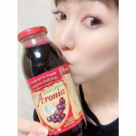アロニアってご存知ですか？？ 私、初めましてだったのですが、ブルーベリー５倍以上のポリフェノールが多いため、活性酸素を消去する抗酸化力が高く、活性酸素吸収能力を示す（ORAC)はナ&hellip;のInstagram画像