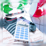 もうすぐ入園、入学の時期！！﻿全ての物に記名しなくちゃいけなくて、これがまぁなかなか大変😭﻿﻿﻿﻿特に厄介なのが靴下🤣﻿こんな小さい物に縫い付けるのも大変だし、諦めて直に書いち&hellip;のInstagram画像