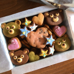 **バレンタインに作りたかったやつ🌼今頃、、、笑（丁度バレンタインの頃は体調を崩してる事が多かったので、、）*お家でも楽しく時間を過ごせるお菓子づくり🍪くまさんクッキーが作&hellip;のInstagram画像