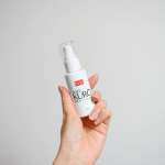 週末はゆっくり毛穴ケア♡⠀JUSO KURO PACKは塗ってちょっと放置すると泡になる不思議な毛穴パック😆✨⠀⠀名前の通り重曹と炭の炭酸泡が毛穴の奥まで入りこんで汚れを浮き出させてくれる&hellip;のInstagram画像