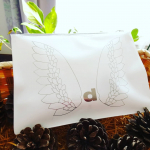 こんにちは♪ 今日はお天気も良いのでルンルンしています～３月だなあという春めいた季節。紫外線も気になってきていますよ。 本日は、「ダーマロジカ」の人気アイテム２品をご紹介致します。 「&hellip;のInstagram画像