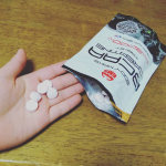 最近飲んでるHMBのサプリメント。気になるHMBの配合量は1日分あたり3200mg。甘い香りがして苦みがないから飲みやすい!HMBの効能として・筋肉の損傷からの回復を促進する・&hellip;のInstagram画像