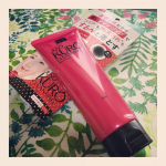 実感報告★JUSO KURO CLEANSING［重曹クレンジング］﻿ 重曹と炭配合でメイクを落として毛穴もばっちりケアするクレンジングジェル。パパイン酵素配合で、古くなった角質を落としてすべ&hellip;のInstagram画像