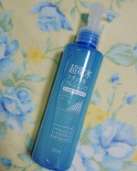 化粧落としと洗顔効果があるW洗顔不要のクレンジング。水を電気分解してつくられたアルカリイオン水100%の除菌洗浄水を主原料としているため、ナチュラルな感じがします。メイクの濃さは普通ですが問題なく落ち&hellip;のInstagram画像