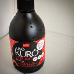 『JUSO KURO PEELING』なるものを試してみました🤗ピーリングは他にも試したことがあるけど、重曹＋炭と落ちる期待しかできないw使ってみた感じ、ぷるぷるの黒いジェルが肌でくる&hellip;のInstagram画像