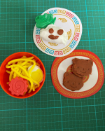 長い春休み中の我が家。今日はお米のねんど「ラーメンつくろう！」で遊びました❣️下の子は、大好きなラーメン&times;大好きなねんど遊び、最強コラボなので終始ハイテンションでごっこ遊びしてました。ぎょうざの型があ&hellip;のInstagram画像