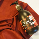 角質ケア、おろそかにしてませんか？重曹ピーリング試してみたよ!黒いジェルで伸ばしやすいし、ピンポイント使用でもダレたりしないから使いやすいよ(◍&bull;ᴗ&bull;◍)❤ 最初はすごくプニプニでスラ&hellip;のInstagram画像