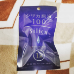 今回は《シリカスタイル100》美容液を使ってみました🎵美のミネラルとして注目されているシリカ(ケイ素)を、今持っている化粧水に一滴混ぜて使うだけで、ハリと潤いを与えてくれて、シミ、ニキビのケア&hellip;のInstagram画像
