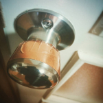 株式会社UACJ製箔の開発中『どこでも抗菌銅シール（仮）』を試用させていただきました。銅には抗菌効果があり、インフルエンザやノロウイルスを不活性化させたり ブドウ球菌や大腸菌など有害な菌を死滅させ&hellip;のInstagram画像