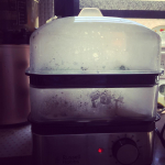 しゅうまいを本気で食べたくて、スチーマーで蒸しました。何にでも120%本気です。#大阪王将冷凍食品 #冷凍食品 #しゅうまい #monipla #eatand_fanのInstagram画像