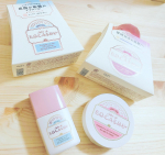 ほわっとぼかすメイク💄ガッツリファンデーションしてます‼︎ よりも素肌を引き立たせながら、ほわっとぼかすメイクがどうやら流行っているようです🤔🍃 ・・ブラシが付いてるから、&hellip;のInstagram画像