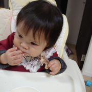 「手羽元」【こどもの笑顔あふれるおいしい食卓風景】写真コンテスト！「お祝いの春！祝いの食卓に子どもの笑顔を咲かせよう♪」の投稿画像