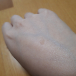 シリカ原液のお陰なのか、ハリが出てきました！(>_<)特別なマッサージなどはしてなくて、普段通りの保湿をしてます。そこにシリカ原液を混ぜて使うと良いみたいなので、混ぜてます！#シリカ原&hellip;のInstagram画像