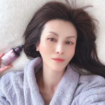 心地よい眠り﻿﻿・﻿ 1番大切にしているのは、﻿・﻿ 良質な睡眠をとること。﻿・﻿ 寝ている間は脳や身体を休める大切な時間。﻿・﻿・﻿ 夜に使用している、睡眠中に肌を回復させ、&hellip;のInstagram画像