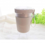 4月下旬発売予定「Vitantonio」コードレスマイボトルブレンダーを一足お先にお試し♪タンブラーサイズのモバイルシェイカー。充電してコードレスで使えるから調理家電あるあるのコードのわずらわ&hellip;のInstagram画像