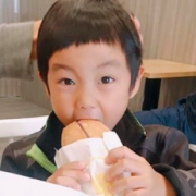 「顔出しＯＫです！」【ママとお子様のとのお写真♪】赤ちゃん・子供のためにママモデル東原亜希＆高橋ミカが開発の乳液☆の投稿画像