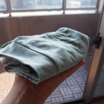 #ニッセン のキッズUV薄手カットソーパーカーのモニタープレゼントいただきました！なんて薄くて軽いのでしょう✨これなら水遊びシーズンのお出かけ時、気軽に鞄に入れておけます❤️早く気持ち良く遊び&hellip;のInstagram画像