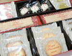 株式会社コロンバン　ロイヤルアソートメント　高級クッキー詰め合わせ🍪.クッキー、パイ、マカロン等、7種類24個の焼き菓子をバラエティ豊かに詰め合わせたセットで、24枚入で税込1,080円とお手&hellip;のInstagram画像