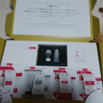 24時間ラメラケア体験セットを使用してみました☺ 🌙クレンジング&rarr;洗顔＆パック&rarr;美容液&rarr;化粧水&rarr;ジェルクリーム ☀夜と同様 🌙ラメラケアで1日過ごした24時間後の肌チェックという流れになります&hellip;のInstagram画像