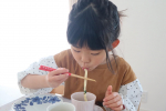 自分で作ったうどん❤︎﻿﻿﻿この笑顔が見たかった\(//&nabla;//)\﻿﻿#手作りうどん　#うどん #うどん好き #うどん部 #冷やうどん#マルトモのかつおぶし #お野菜ま&hellip;のInstagram画像