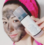 新感覚の塗る洗顔AKIKO ブラックモイストソープで#ブラックソープチャレンジヒト幹細胞コスメのAKIKOさん。美容液がすごく気に入っていて、リピ。AKIKOさんのアイ&hellip;のInstagram画像