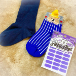 株式会社KAWAGUCHI 様ソックスラベル（ラベンダー）..入園とともに始まる名前づけ。その中でも悩んでいたのがこの靴下の名前づけです！.すぐ汚れるから薄い色の靴下は&hellip;のInstagram画像