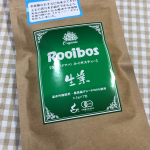 オーガニック　生葉（ナマハ）ルイボスティーを飲んでます♪オーガニック　生葉（ナマハ）ルイボスティールイボスティーの中でも、オーガニック認証を取得した最高級グレードの茶葉を100％使用し&hellip;のInstagram画像