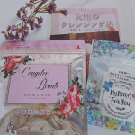 【麗凍化粧品バームクリーム】冷凍状態で保存する世界初のバームクリームです✨1包みずつなっていて使用前に袋を手のひらで温めるとすぐに柔らかくなります🍀1包みにたっぷりの量が入&hellip;のInstagram画像