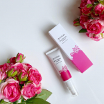 ..大好きな国産オーガニックコスメブランドのアムリターラから、リニューアル発売されたばかりの「ローズエナジークリーム」をお試しさせて頂きました。こちらのシリーズの美容液「&hellip;のInstagram画像