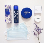 New summer essentials.@sorabudo Botanic lotion is beautiful blue.・新しい夏の必需品たち・#ソラブドウ のボタニック&hellip;のInstagram画像