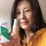 【🍀ピアべルピアの天然ミネラル成分入り﻿水おしろい〜🍀】﻿@piabelpia ﻿近所にお買い物とか﻿行くときにすっぴんに少しメイクして﻿出かけますが﻿﻿肌に負担をかけない&hellip;のInstagram画像