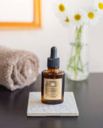 ■.@genpress_official 天使のおまもり プラセンタ原液。.「ハリ、ツヤ、潤い」をサポートする「バージンプラセンタ」100%の原液美容液です。..洗顔後&hellip;のInstagram画像