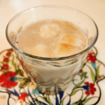 豆乳アレンジレシピ☆無調整豆乳が苦手なムスメにミロを足して豆乳を凍らせてアイスにしたのをポチャン🎶喜んで飲んでくれました🌈 そら豆と豆乳スープ☕もコンソメで味付け😊#マルサン #マルサ&hellip;のInstagram画像