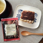 健美チャイのアレンジレシピです！♡【健美チャイティラミス】*.▼材料（0.6Lガラス容器1つ分）・爽快決 健美チャイ：1袋15g・お湯：100cc・バタークッキー：100g&hellip;のInstagram画像