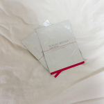 .﻿マスクしながらバイトするから﻿肌がマスクで擦れて乾燥して肌荒れしてたんやけど﻿素肌畑エッセンスミルクマスクで﻿肌もちもちになったのでハピネス🍀﻿﻿﻿﻿#素肌畑 #マ&hellip;のInstagram画像