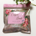 麗凍化粧品のバームクリームをモニターさせていただきました！なんと、冷凍されているバームクレンジング。解凍してから使うんだけど、こんな斬新なクレンジング初めて♡たっぷり３１日分、１ヶ&hellip;のInstagram画像