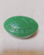 かわいい１５グラムサイズのお試しさせて頂きました（＾&nu;＾） 泡立てネットつき。泡切れもよし。突っ張り感なし。洗い上がりさっぱり。茶葉型石鹸というのがかわいい。京という響きもいい。&hellip;のInstagram画像