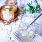 塩レモンドリンク(レシピあり)塩レモン🍋の続きです。連投失礼します。ごめんなさい🙇昨年勤務中に軽い熱中症になってから、水分補給に経口補水液を時々作っています。材料は、水&hellip;のInstagram画像