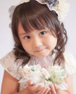 .無添加化粧品の岡田UVミルクをモニターしています。子供の顔に塗るものなので、無添加な日焼け止めは本当に安心。SPF20pa++ですが、毎日つけるならこれくらいが負担がなくて◎伸びも良&hellip;のInstagram画像