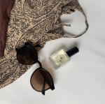 ✔﻿7月やし香水変えた𓂃𓈒𓏸﻿﻿﻿最近何故かやたらと柑橘系の香りが好きで﻿ドリンクすらコーヒーより﻿オレンジジュースとか飲んでしまう笑﻿﻿﻿ついに香水まで柑橘系の香&hellip;のInstagram画像